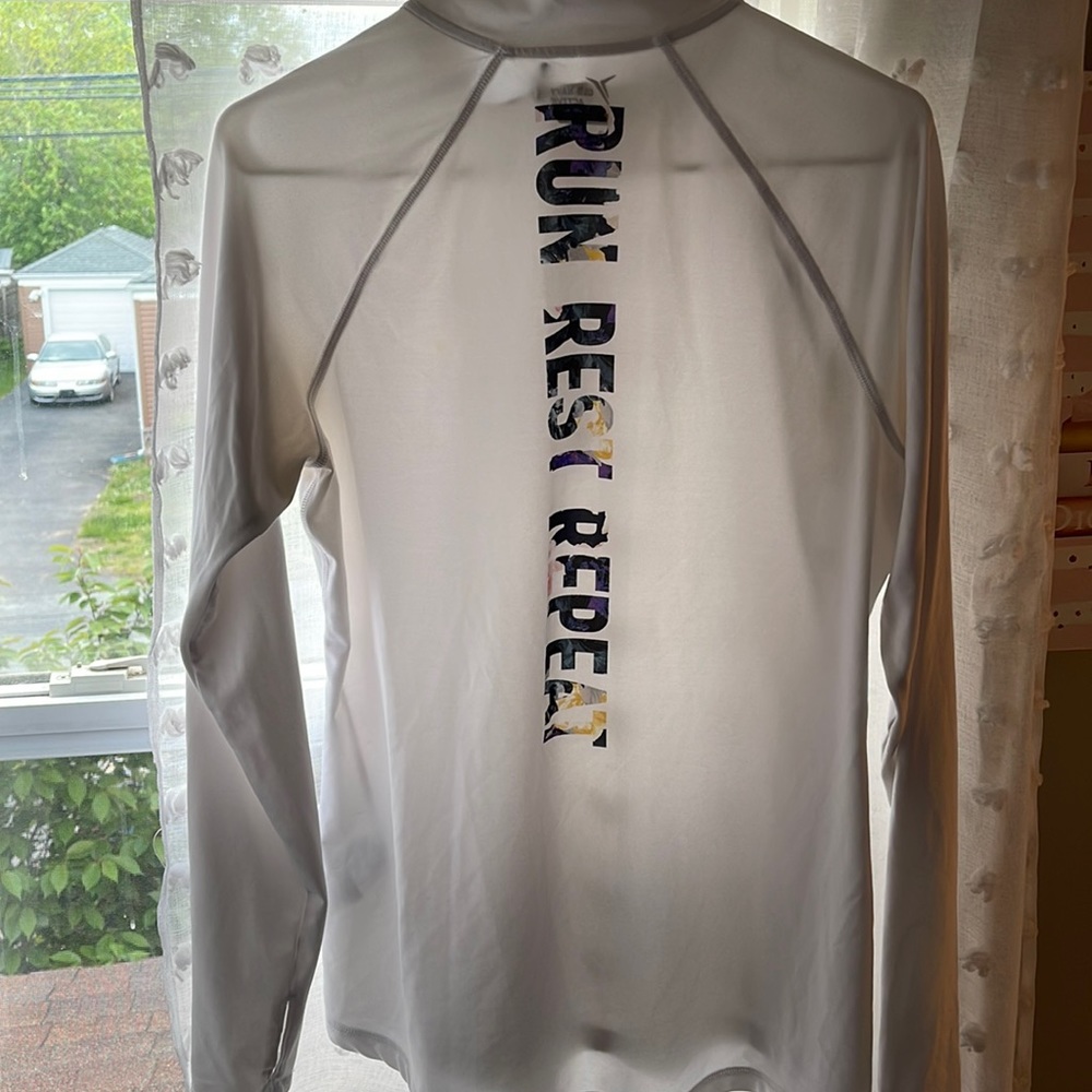 Women’s dry fit quater zip